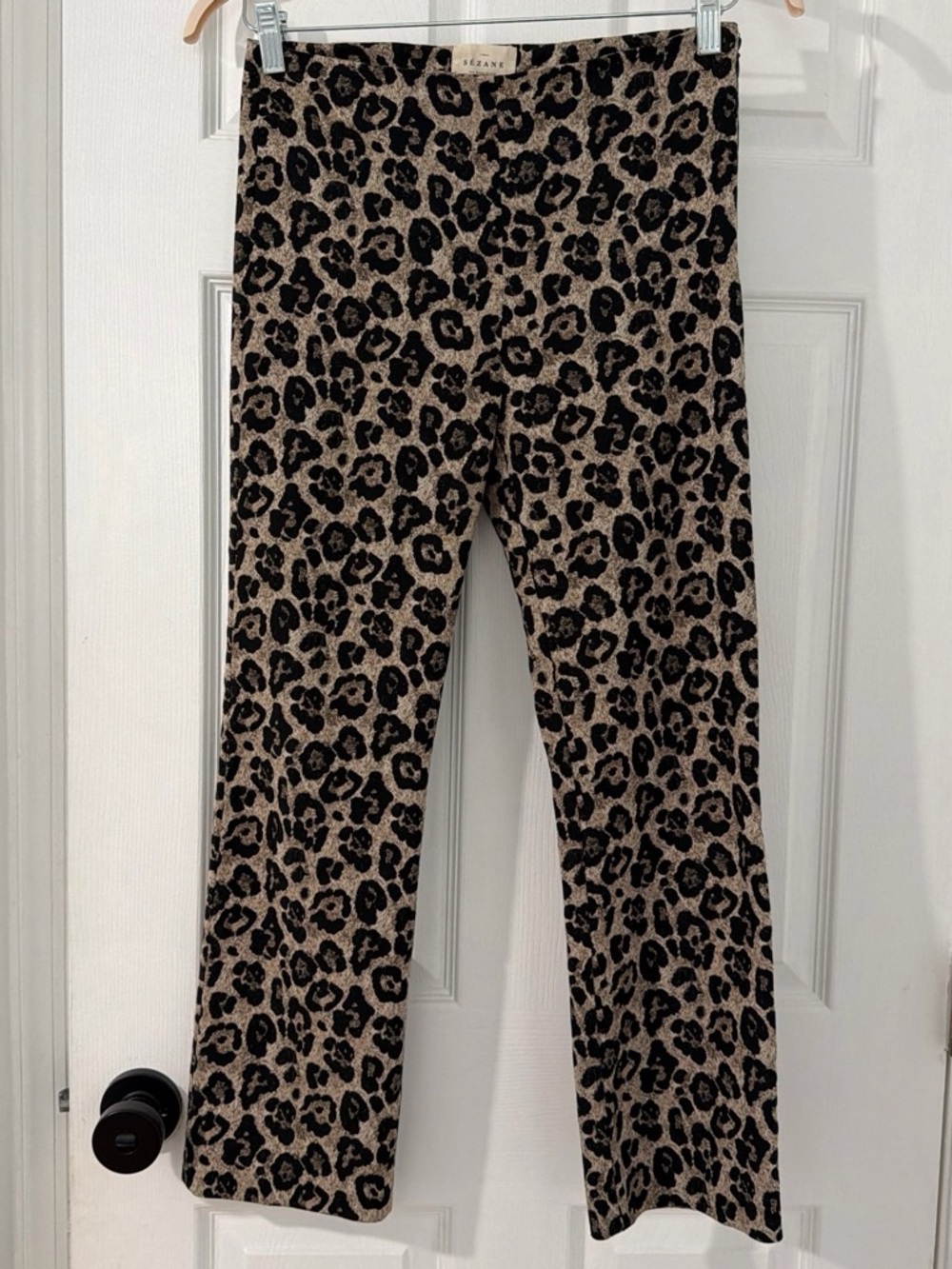 Sézane Ciara Leopard Jacquard Print Knit Pants - Beige & Black - Picture 2 of 5